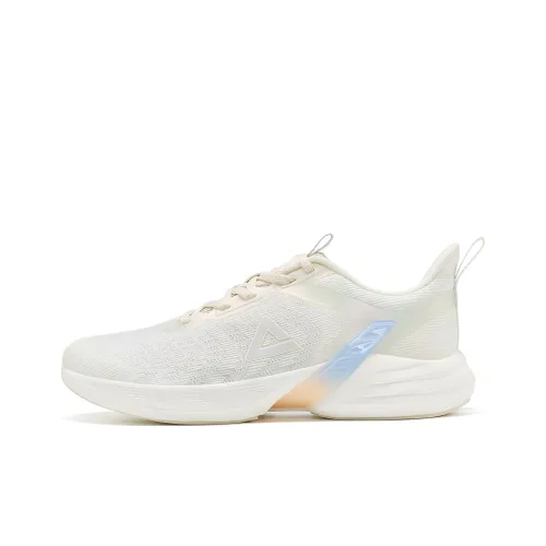 PEAK Hyperfuse Беговые кроссовки Низкий Топ Женские