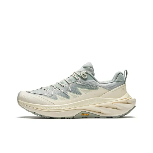 ANTA Wild PRO Амортизация Износостойкие Низкие Кроссовки для Бега Женские Зеленый Бежевый Белый