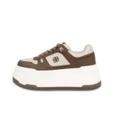 Бежево-коричневый