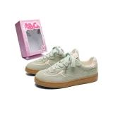 Мятный зеленый