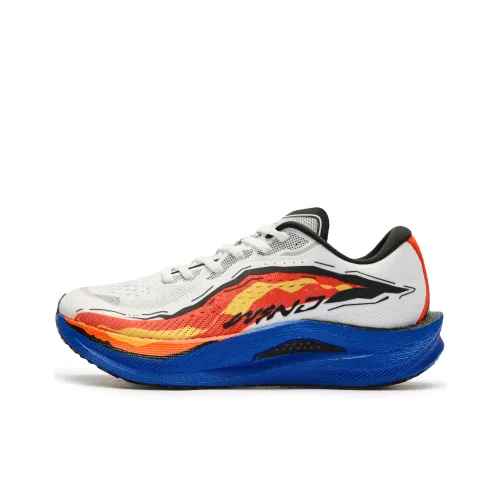 QIAODAN Strong Winds 2,0 Беговые кроссовки Низкий топ Jordan Белый Ослепительный Синий Мужской