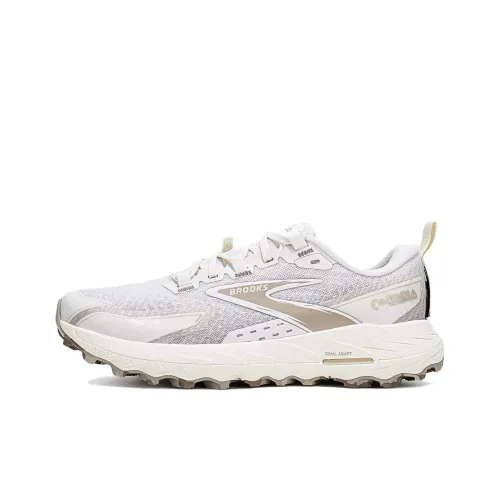 Brooks Cascadia18 Беговые кроссовки Низкий Топ Кокосовое молоко/Серый замок/Белый Женские