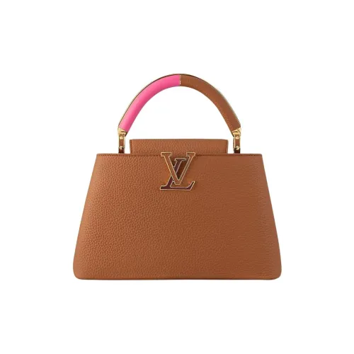 LOUIS VUITTON Capucines Кожа Сумка через плечо Сумка Маленькая Женская Коричневая