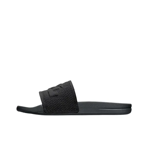 APL ATHLETIC PROPULSION LABS Слипоны Женские Черные