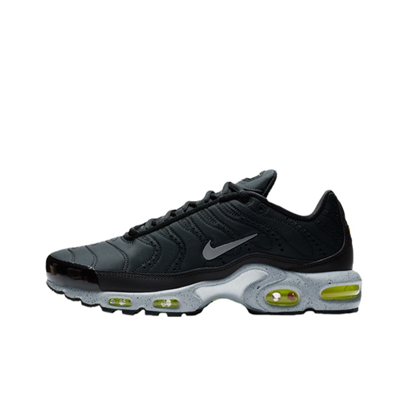 air max plus premium black