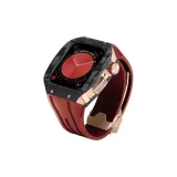 Розовый корпус, красный ремешок