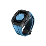 Чёрный корпус, синий ремешок.