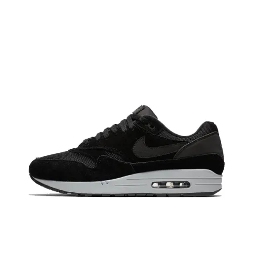 Nike Air Max 1 Low Топ Беговые кроссовки Мужской Черный