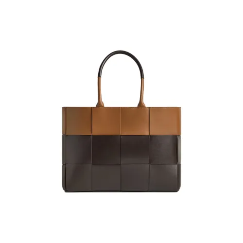 Bottega Veneta Arco Телячья кожа Тоут Сумка Сумка для покупок Сумка среднего размера Мужская Темно-коричневая и Коричневая