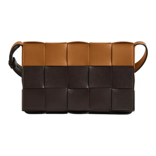 Bottega Veneta Cassette Телячья кожа Сумка через плечо Средний Мужской Темно-коричневый Коричневый