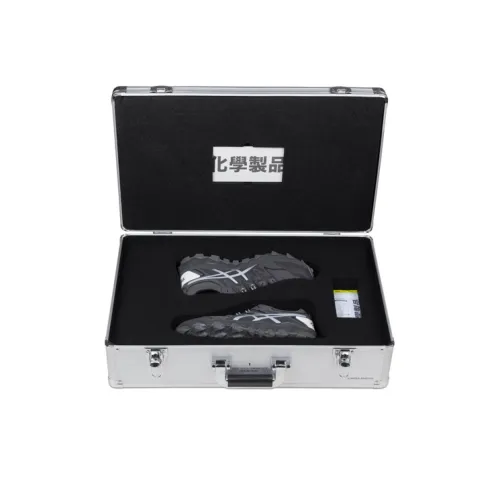 Asics x CHEMIST CREATIONS FujiTrabuco 7 Кроссовки для трейлраннинга Мужские Черные