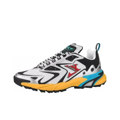 LOUIS VUITTON Runner Tatic Low Топ Повседневная обувь Мужская Серебристый Черный