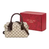 Gray Box  
Серый Коробка