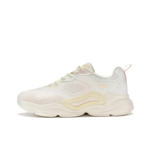 XTEP Nomadic Slip-Resistant Abrasion-Resistant Lightweight Low-Top Спортивная Повседневная Обувь Женская Белая Розовая