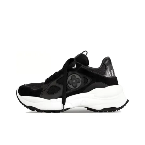 LOUIS VUITTON Run 55 Low Топ Повседневная обувь Женская Черная