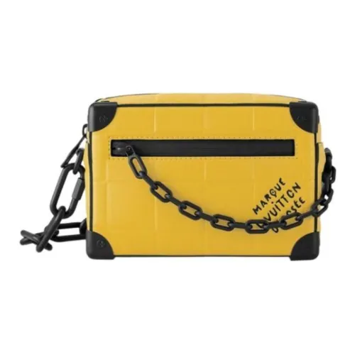 LOUIS VUITTON SOFT TRUNK Кожаная отделка Коробка Сумка через плечо Мини Женская Желтая и Черная