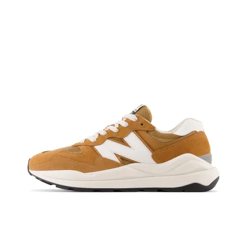 New Balance NB 5740 Low Топ Беговые кроссовки Унисекс Желтый