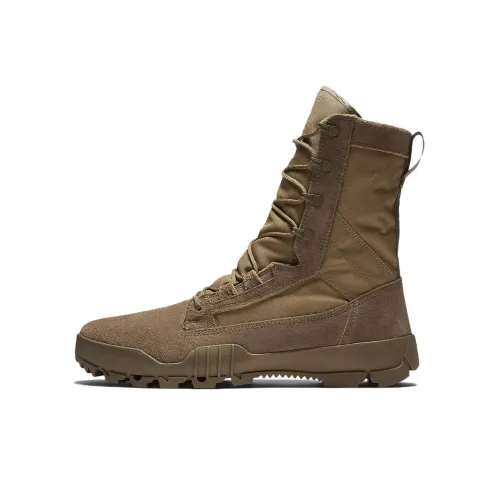 Nike SFB Mountain Альпинистские и туристические ботинки Высокий Топ Унисекс