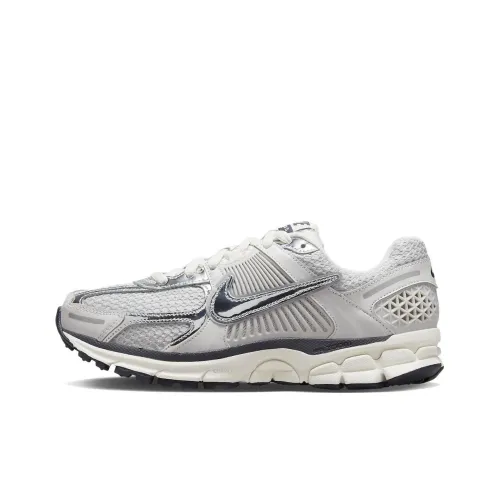 Nike Air Zoom Vomero 5 Беговые кроссовки Низкий Топ Женские