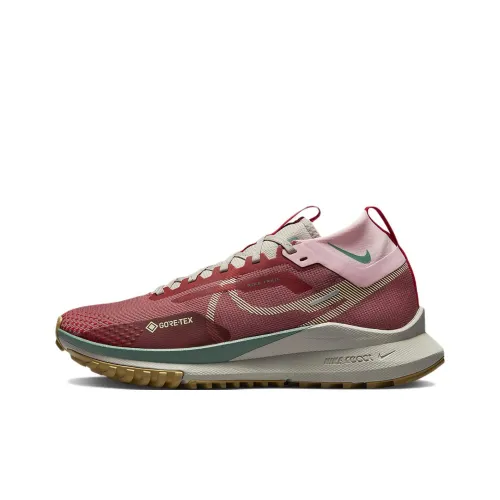 Nike Pegasus Trail 4 Беговые кроссовки Низкий Топ Женские