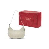 Белая коробка