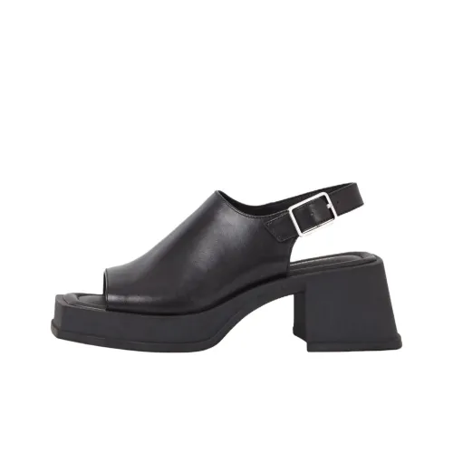 VAGABOND SHOEMAKERS Hennie One Ремешок Сандалии 6,7 см Женские Черные