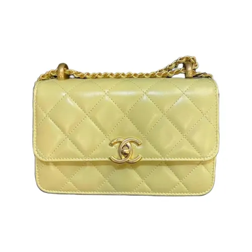 CHANEL Телячья кожа Сумка с клапаном Конверт Сумка Сумка через плечо Мини Женская Желтая