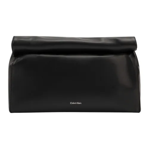 CALVIN KLEIN Sheepskin Clutch Medium Women's Space Black