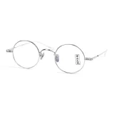 Яркий серебряный