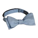 Светло-голубой