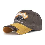 Желтый козырек и кофе, центральная часть