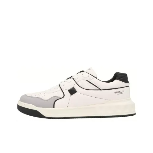 Valentino One Stud Скейтборд Кроссовки Низкие Мужские
