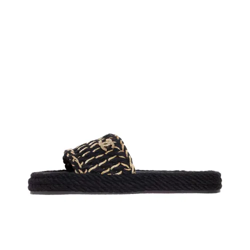 CHANEL Слипоны Женские