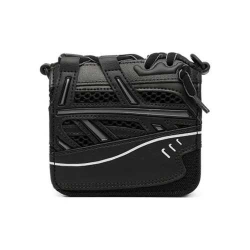 BALENCIAGA Кошельки Женские