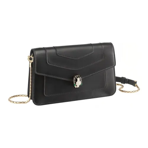 BVLGARI Serpenti Forever Бумажник На Цепочке Внутренняя Отделка Из Кожи Наппа Изумрудно-зеленого Цвета