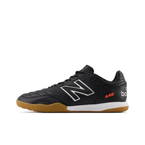 New Balance 442 V2 Pro Футбольные бутсы Унисекс Черный Белый