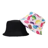 Радужный гамбургер розового цвета