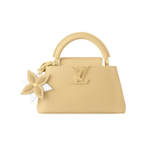 LOUIS VUITTON Capucines Корова Кожа Capison Сумка через плечо Сумка Мини Женская Желтая