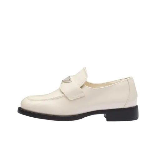 PRADA Лоферы Женские