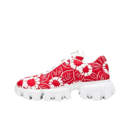 PRADA Низкий топ Повседневная обувь Женская Красная