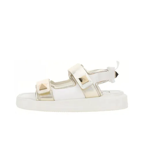 Valentino Пляжные сандалии Женские Белые