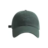 Темно-зеленый