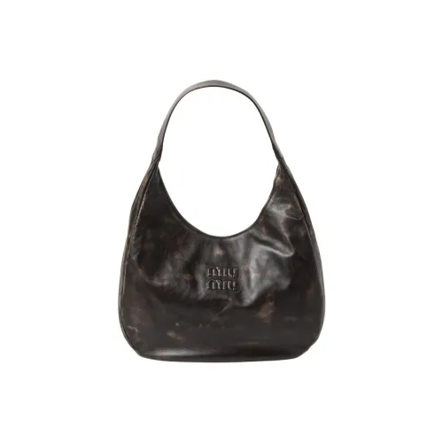 MIU MIU Напп Кожа Сумка через плечо Женская Кофейная