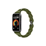 Оливковый зеленый