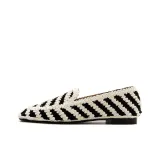 Бежево-черный