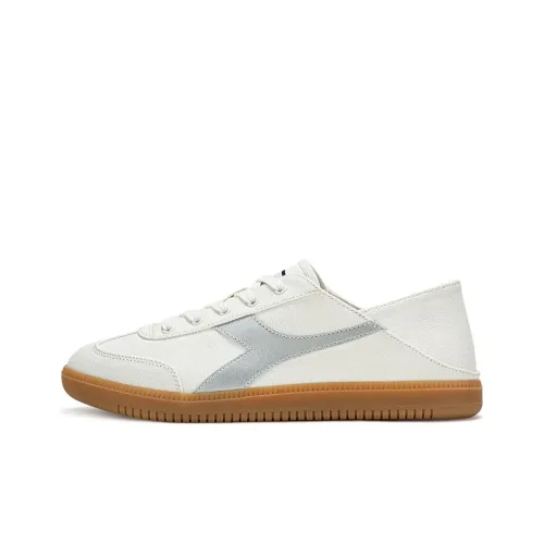 DIADORA Противоскользящие устойчивые к истиранию низкие топовые скейтборд-кроссовки унисекс цвет экрю