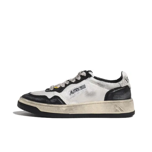 AUTRY Низкие кроссовки для скейтбординга женские черно-белые состаренные