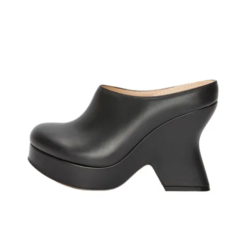 LOEWE Домашние тапочки 11 см Женские Черные