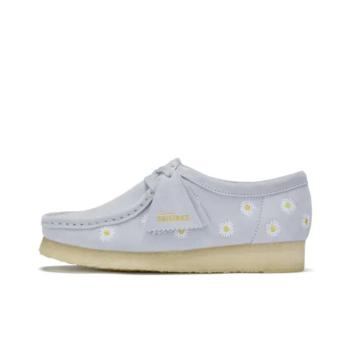 Clarks Женские повседневные туфли Серый / Белый 261756444 Женские