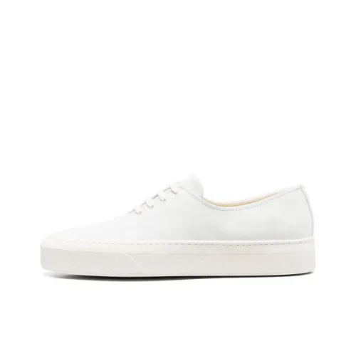 COMMON PROJECTS Стильные Скейтбординги Мужские Белые
